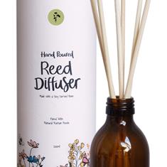 Flora&#39;s florist Reed diffuser